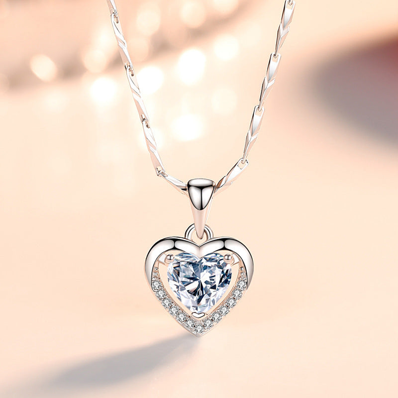 Women's Clavicle Simple Lapis Lazuli Heart Pendant